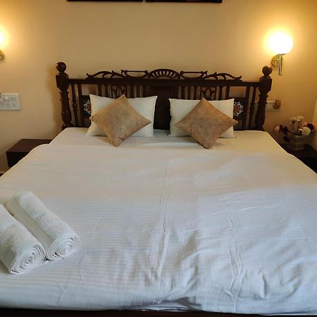 Ninad Homestays Karjat Luaran gambar