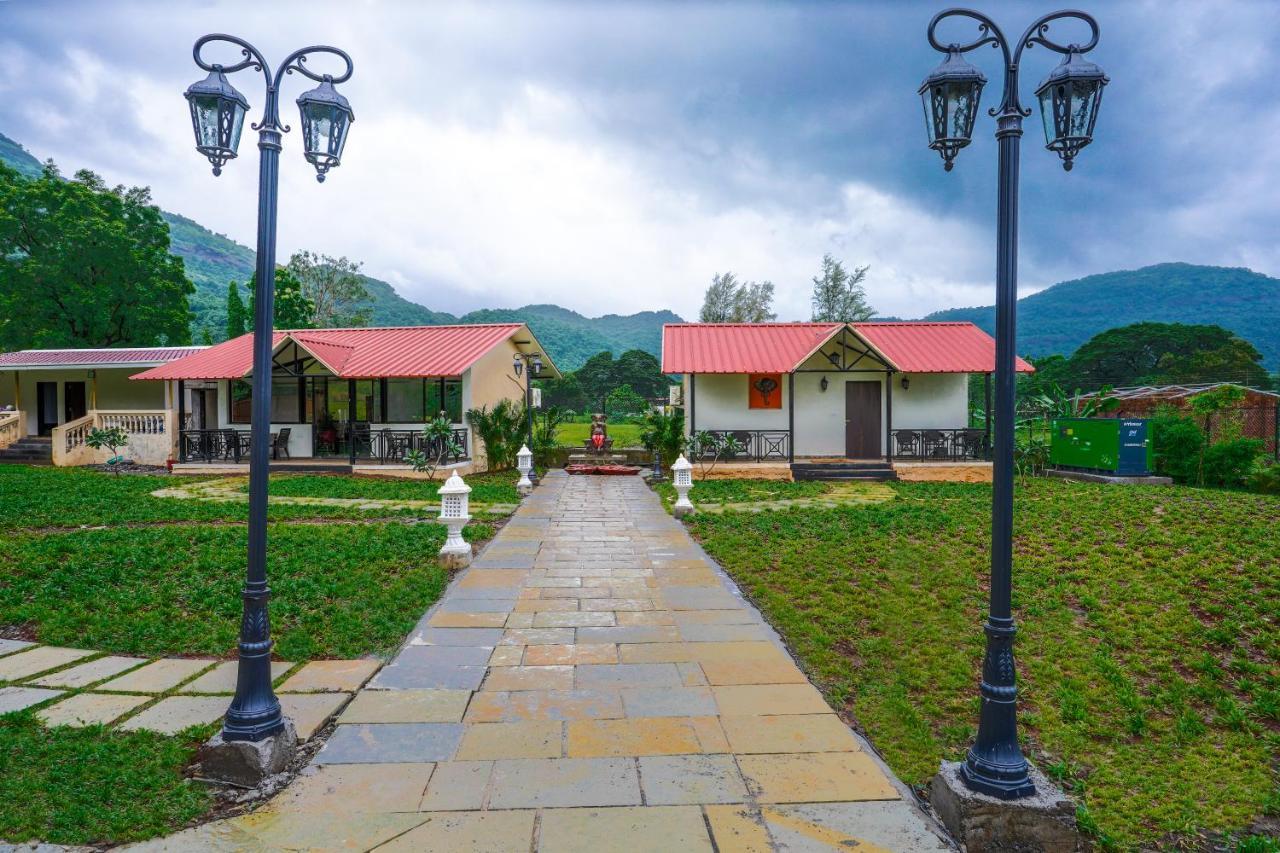 Ninad Homestays Karjat Luaran gambar