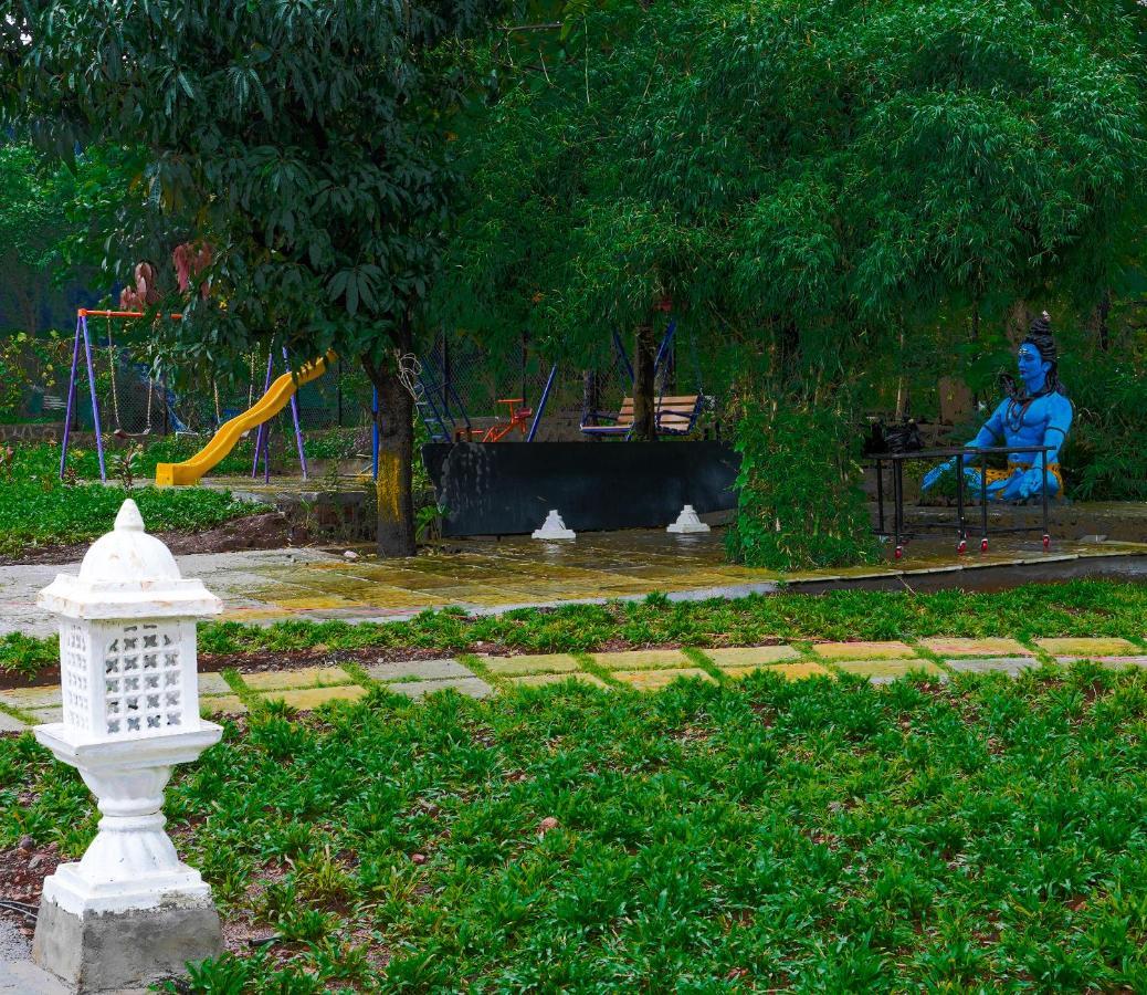 Ninad Homestays Karjat Luaran gambar