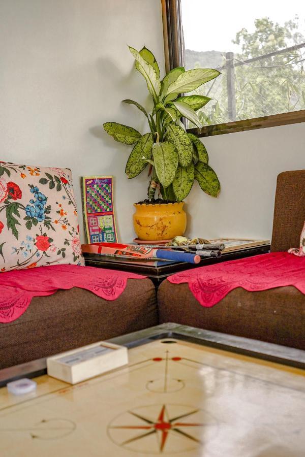 Ninad Homestays Karjat Luaran gambar