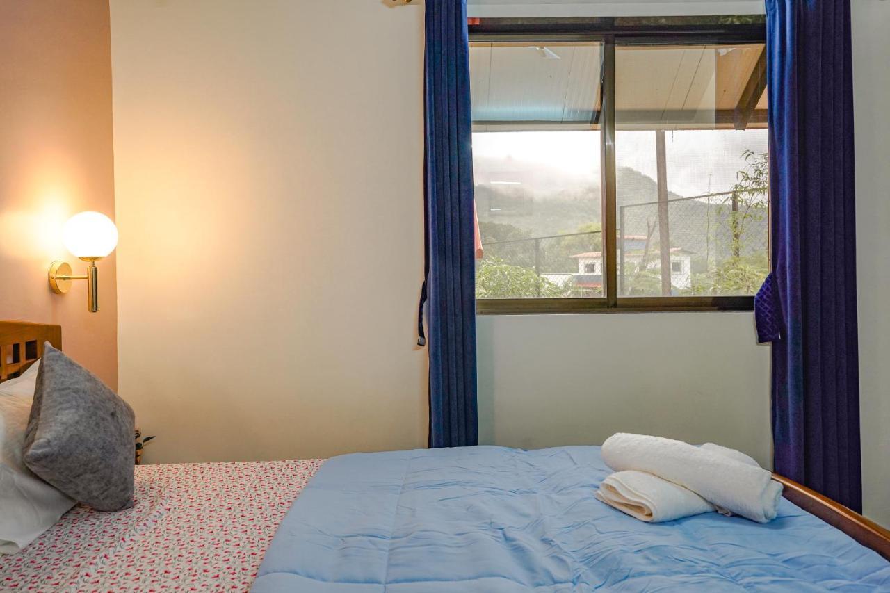 Ninad Homestays Karjat Luaran gambar