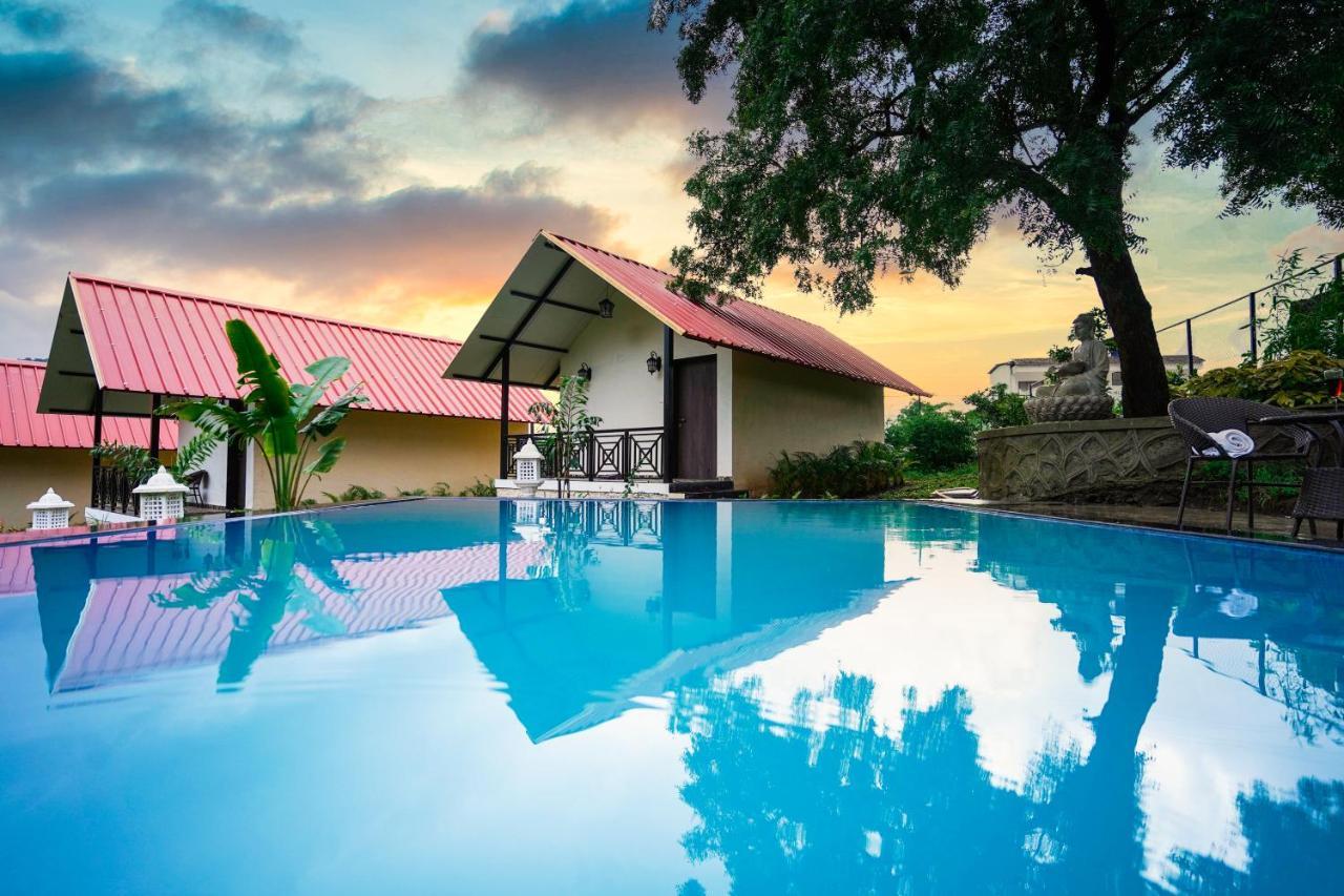 Ninad Homestays Karjat Luaran gambar