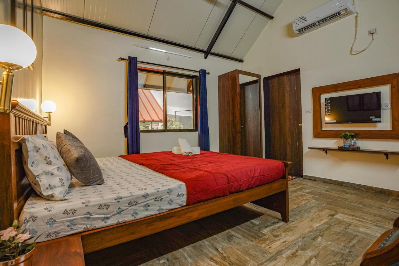 Ninad Homestays Karjat Luaran gambar