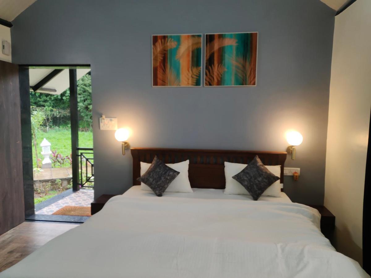 Ninad Homestays Karjat Luaran gambar